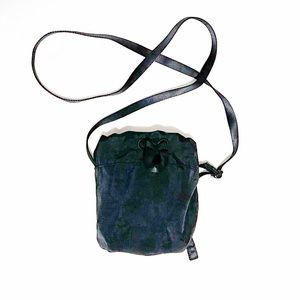 BAGGU Mini Nylon Bucket Bag